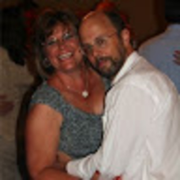 Meet your Posher, Linda - Picture 1 of 1